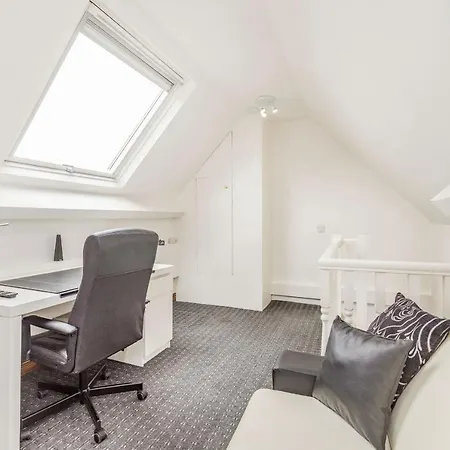 Holmefield House 度假居